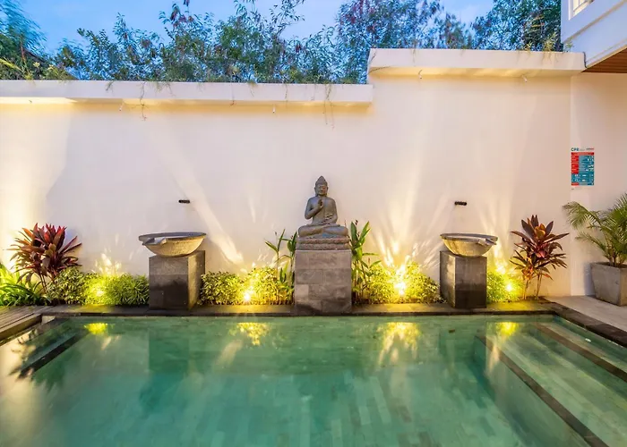 Villa Carina Bali - Satu - 4br Pool Near Melasti Beach, Rooftop Bar & Free Airport Transport Uluwatu