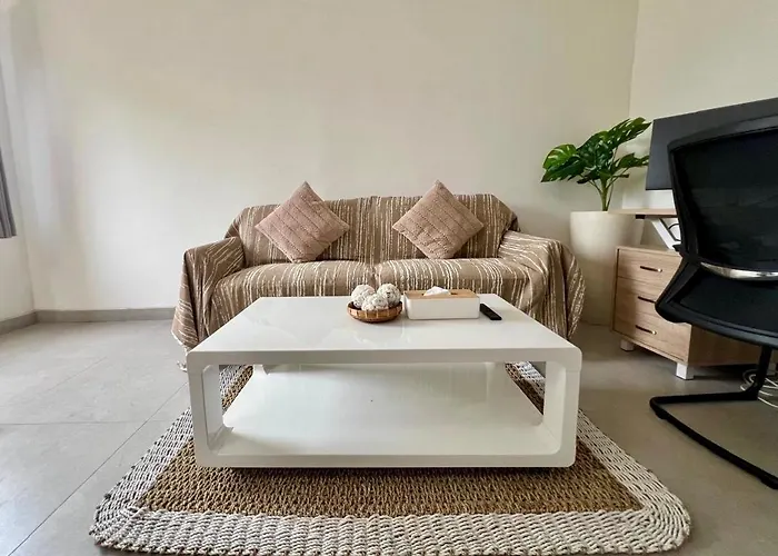 Carina Bali - Satu - 4br Pool Near Melasti Beach, Rooftop Bar & Free Airport Transport Uluwatu