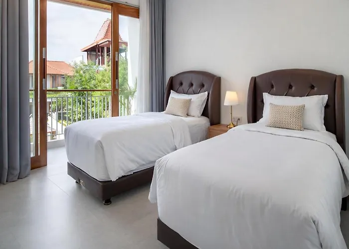 Carina Bali - Satu - 4br Pool Near Melasti Beach, Rooftop Bar & Free Airport Transport